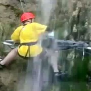 Neue Sportart: Extrem Bügeln